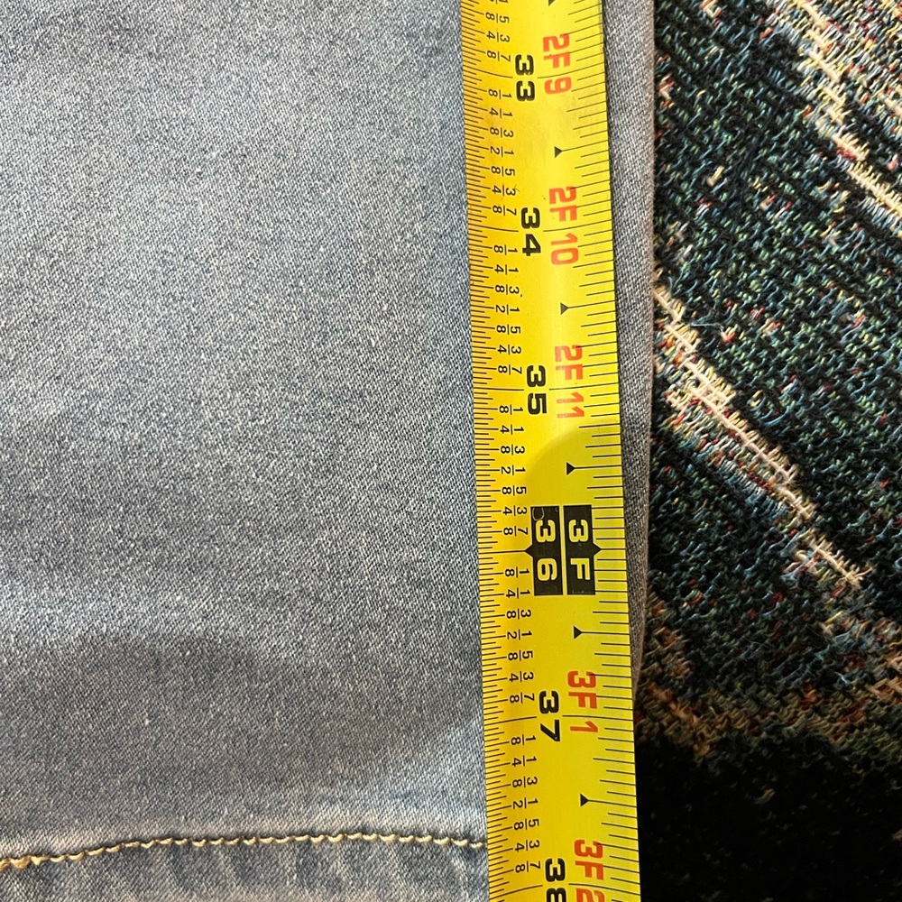 Curve Appeal Blue Skinny High-Waisted Jeans SZ 2 Tummy Tucking Straight Leg NWT - Picture 10 of 16